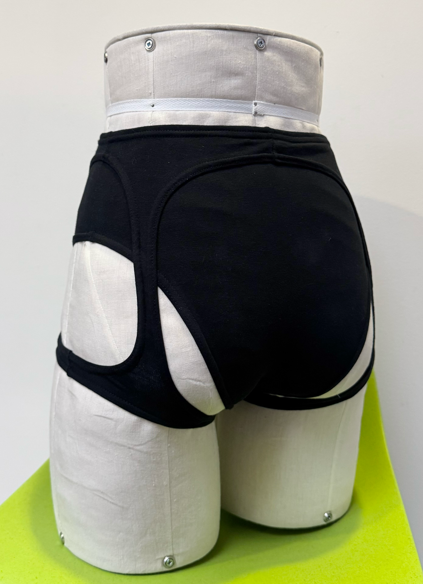 *SAMPLE* Black Essential Suspender Brief, S, #4