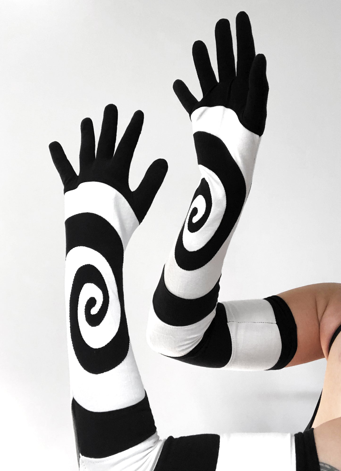 Uzumaki Gloves