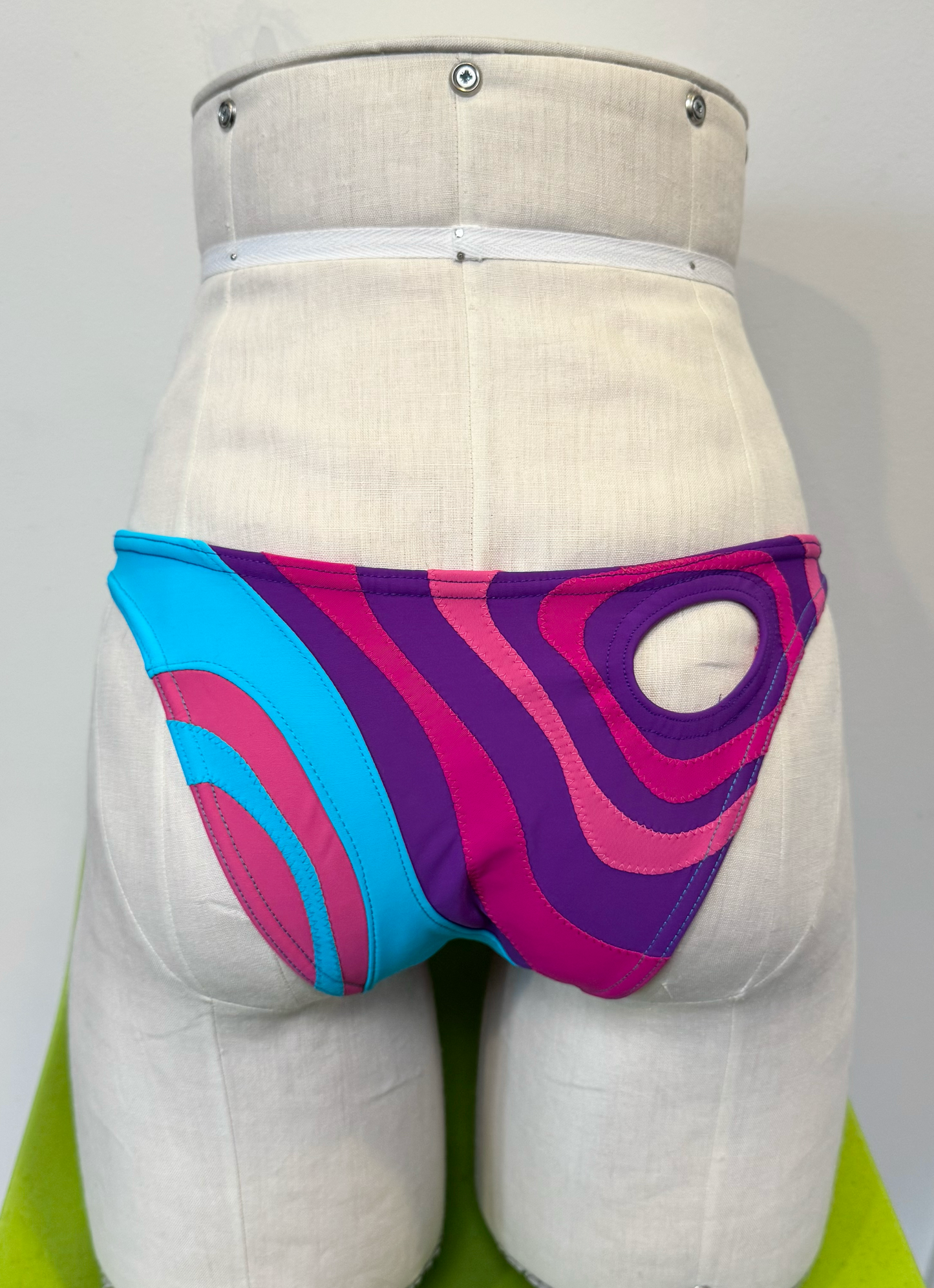 *SAMPLE* Marble Bikini Bottom, M