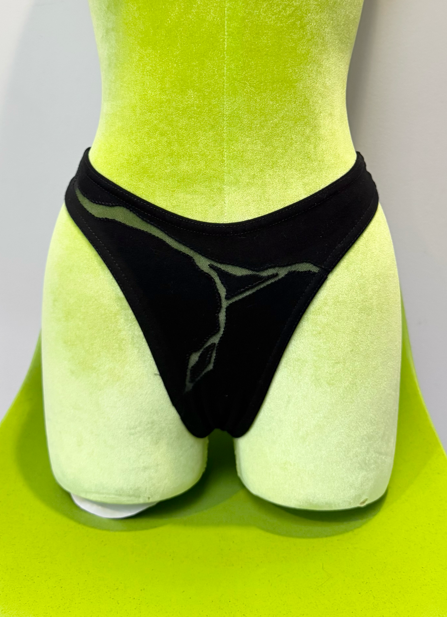 *SAMPLE* Black Kintsugi Thong, high waisted, S