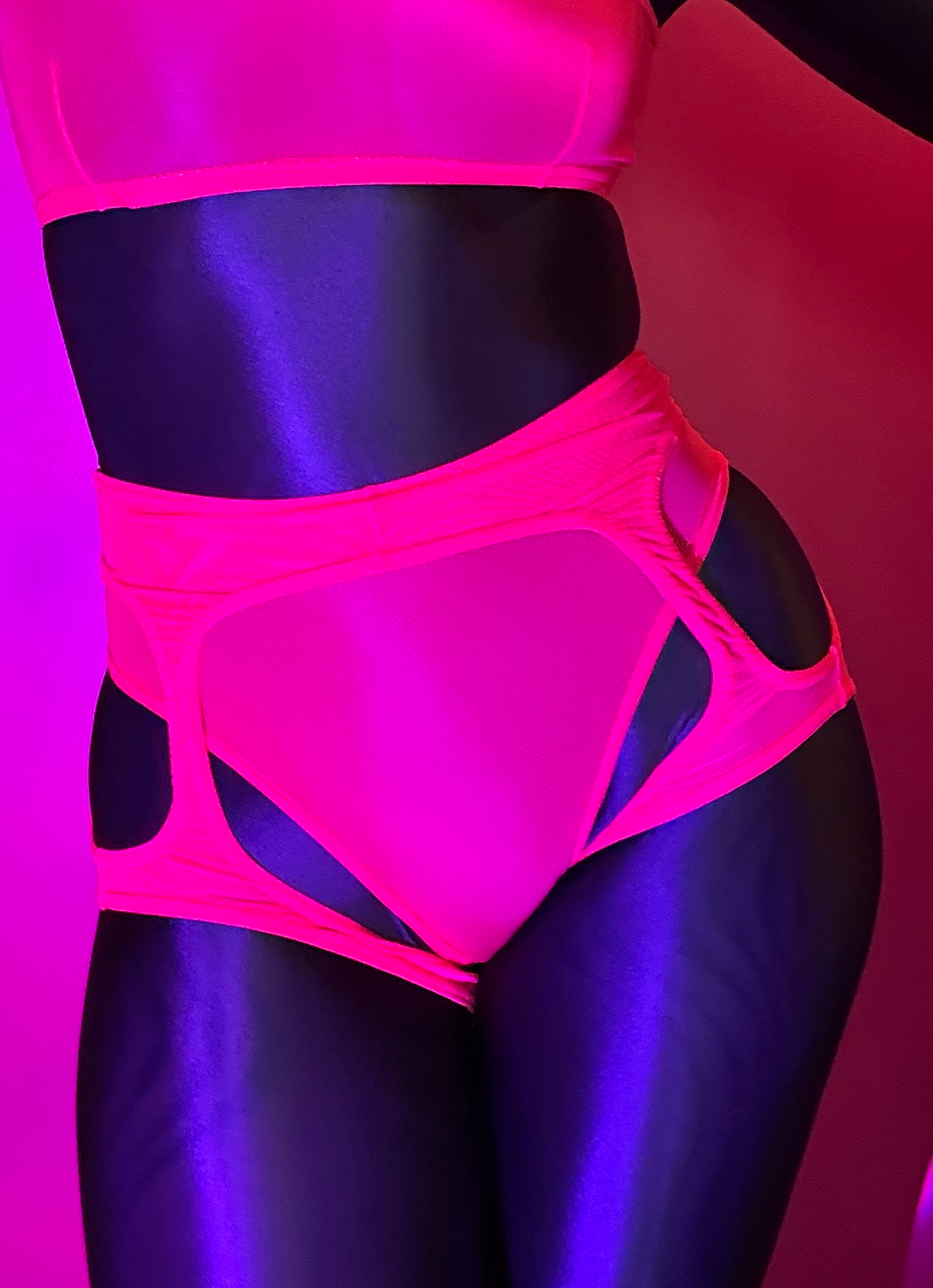 *SAMPLE* Red Mesh Essential Suspender Brief, S